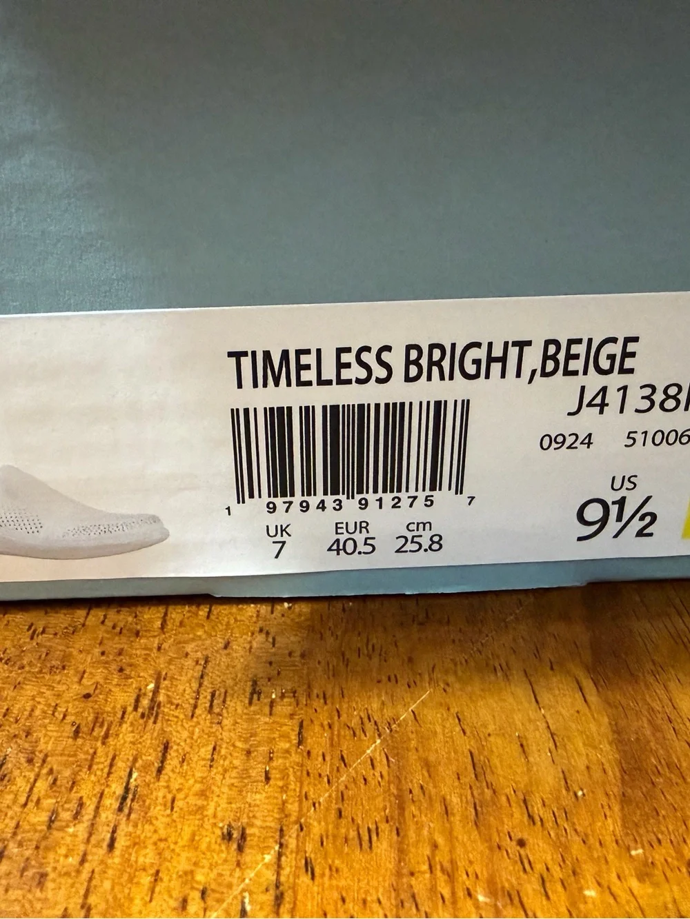New BZees Lifestride Women’s  Timeless Slip-On Sneaker Medium Size 9.5 MSRP $90